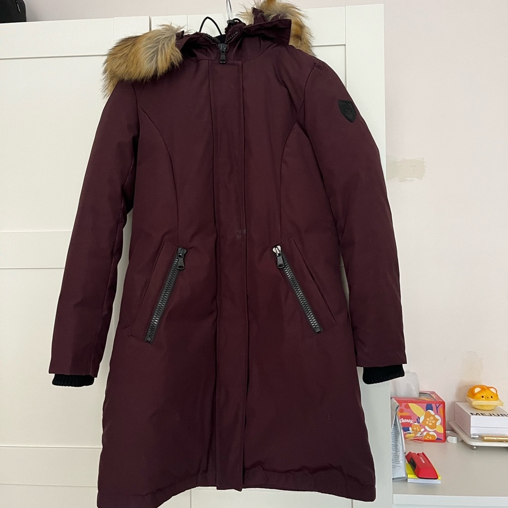Vince Camuto burgundy hooded winter jacket